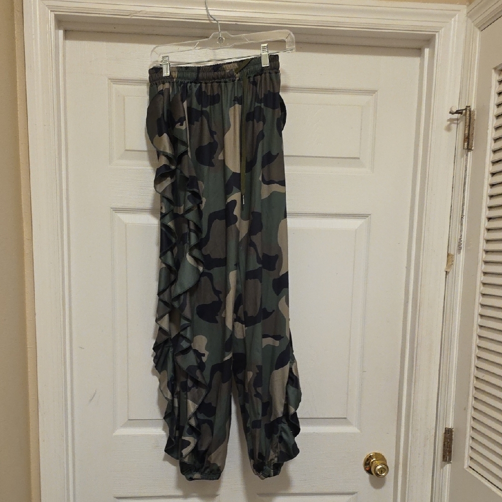 Camouflage Print Joggers